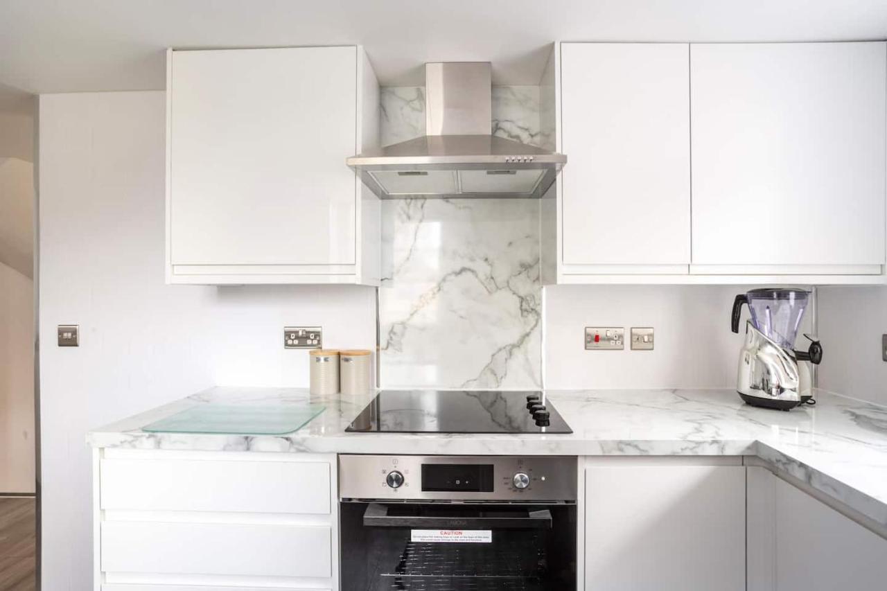 The Secret, Stylish & Spacious En Suite In Blandford Forum, Dorset Екстериор снимка